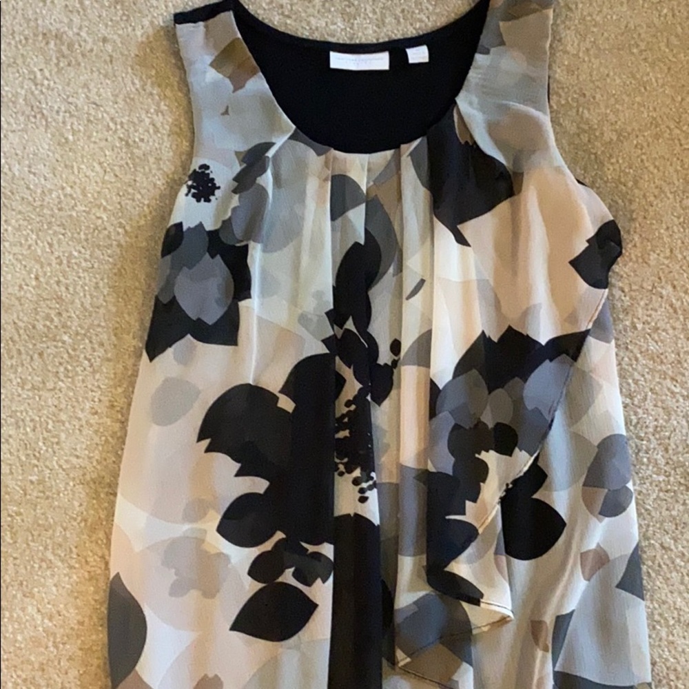 New York & Co Dressy Sleeveless Shirt